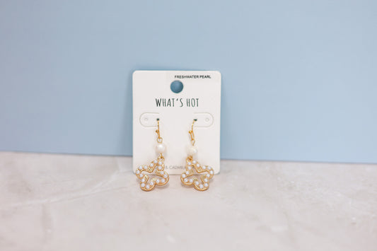 Clover Pearl Earrings