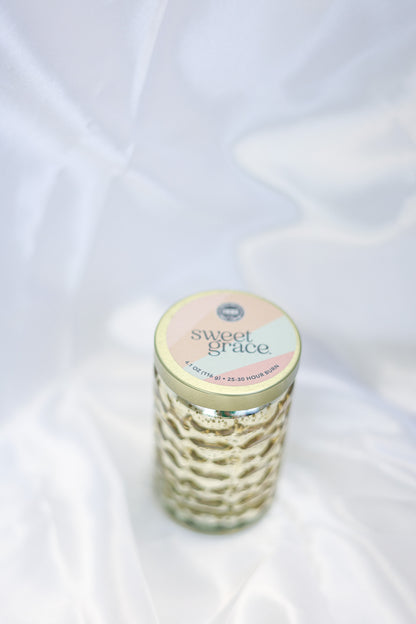 Sweet Grace Gold Candle 4.1oz